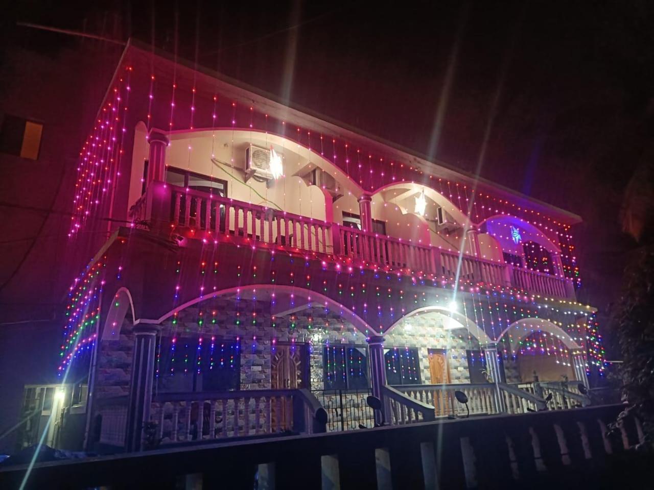 Hotel Saffron Baga Bagian luar foto